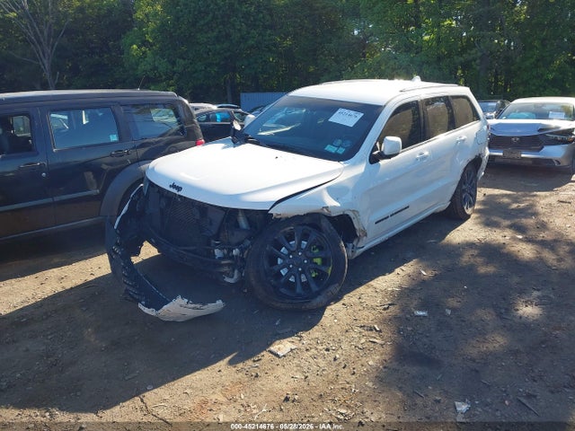 Jeep Grand Cherokee Altitude 4x4
