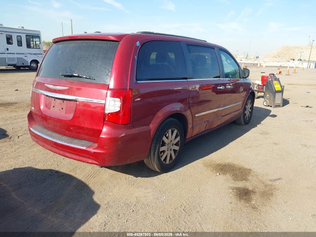 Chrysler Town & Country Touring