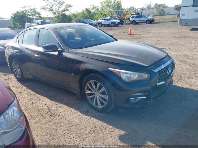 Salvage INFINITI Q50 Image