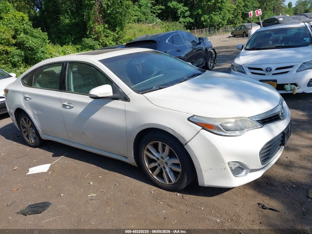 Toyota Avalon Xle Premium