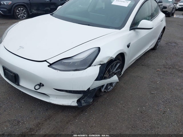 Tesla Model 3 Rear-wheel Drive