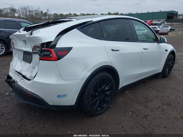 Tesla Model Y Long Range Dual Motor All-wheel Drive
