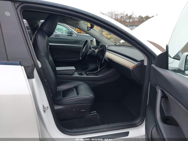 Tesla Model Y Long Range Dual Motor All-wheel Drive