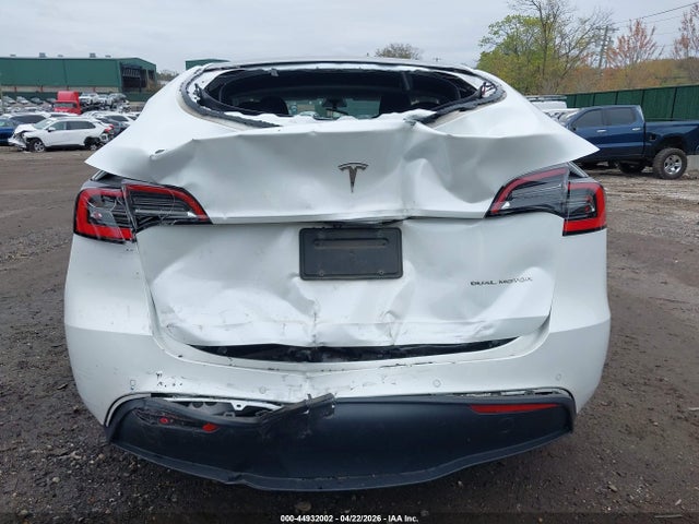 Tesla Model Y Long Range Dual Motor All-wheel Drive
