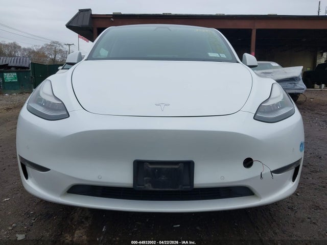 Tesla Model Y Long Range Dual Motor All-wheel Drive