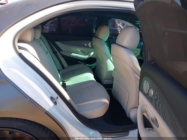 Mercedes-Benz E-Class S 4matic+