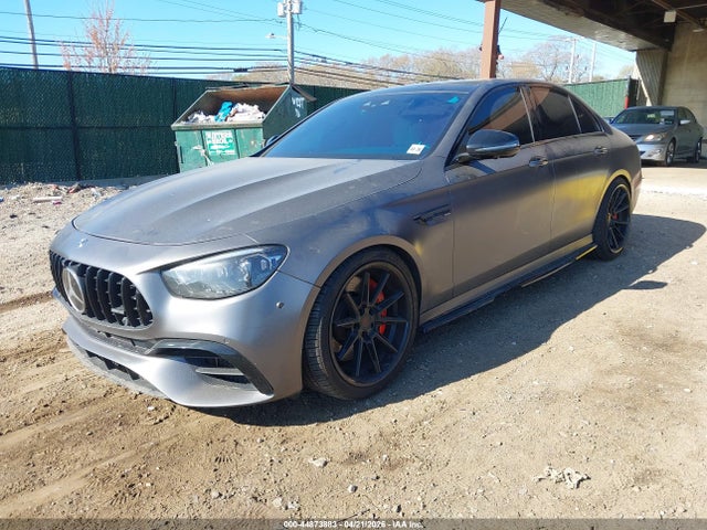 Mercedes-Benz E-Class S 4matic+