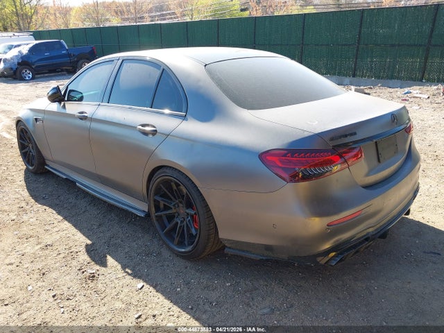 Mercedes-Benz E-Class S 4matic+