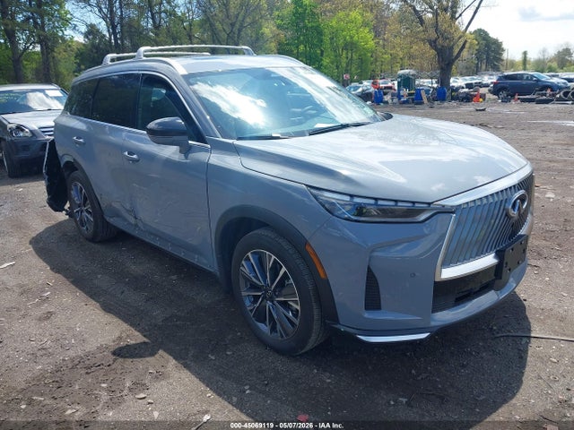 Salvage INFINITI Qx Image