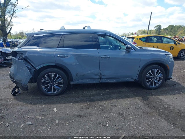 INFINITI Qx Luxe Awd