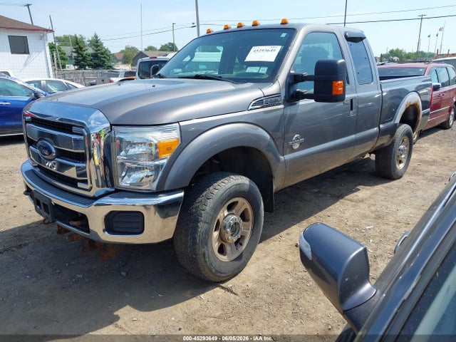 Ford F-250 Xlt