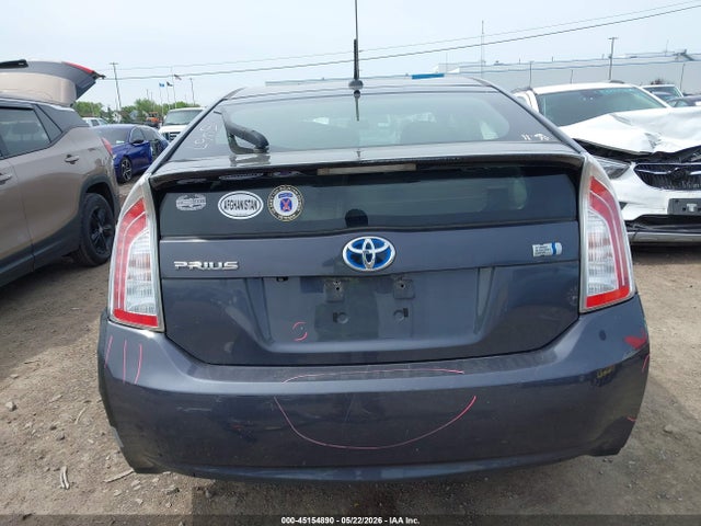 Toyota Prius Three