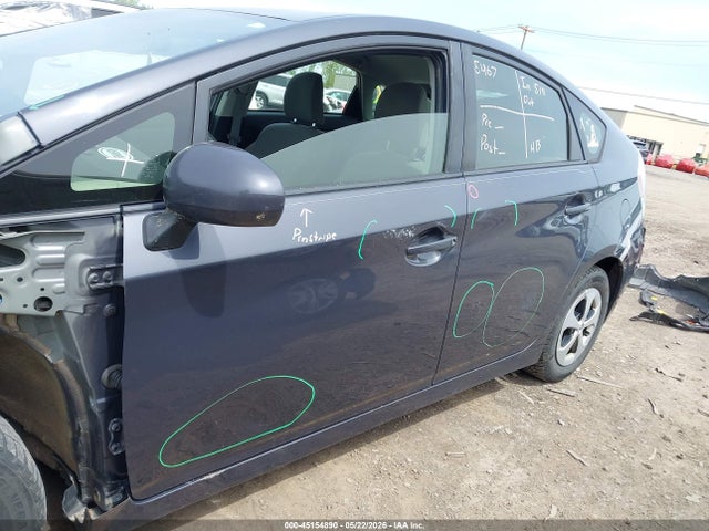 Toyota Prius Three
