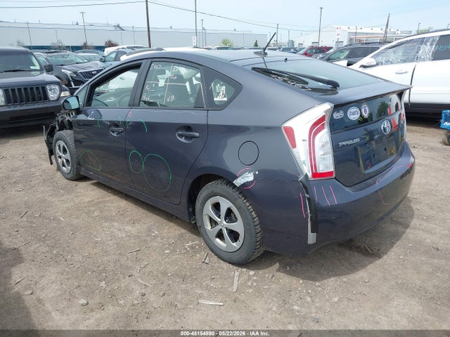 Toyota Prius Three