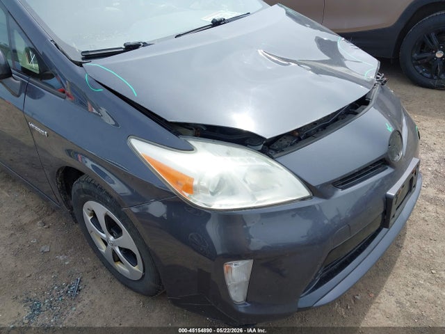Toyota Prius Three