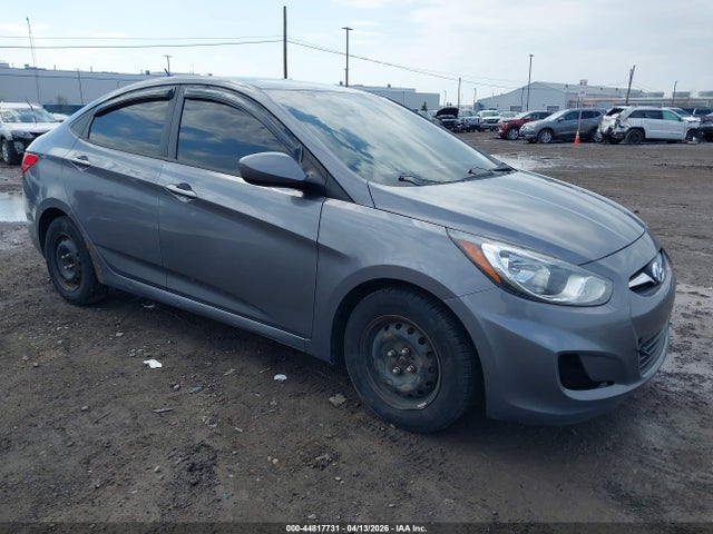 Salvage Hyundai ACCENT Image