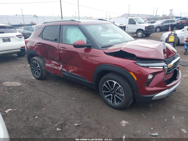 Salvage Chevrolet Trailblazer Image