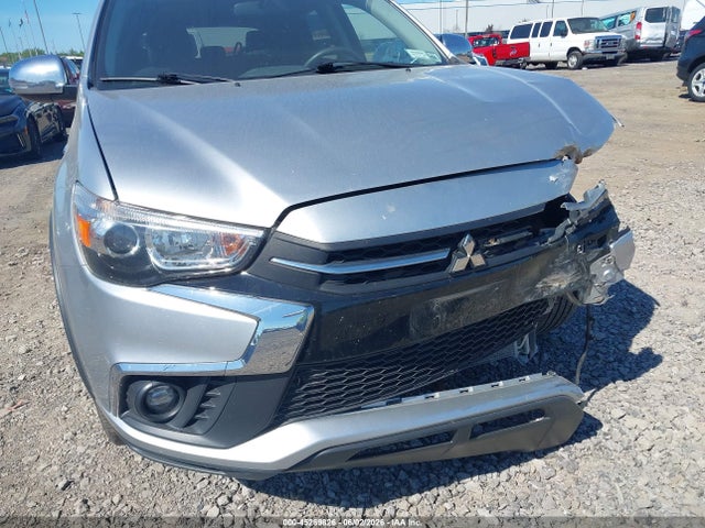Mitsubishi Outlander 2.0 Es