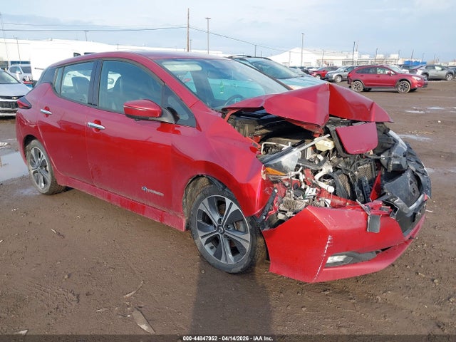 Salvage Nissan LEAF Image