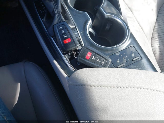 Toyota Camry Xse V6