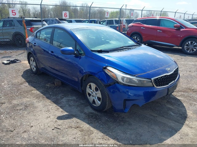 Salvage Kia Forte Image