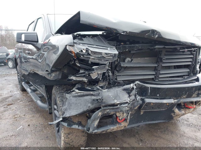 Chevrolet Silverado 1500 4wd  Short Bed Lt Trail Boss