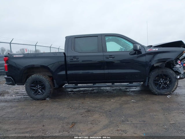 Chevrolet Silverado 1500 4wd  Short Bed Lt Trail Boss