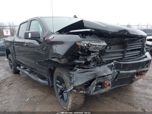 Salvage Chevrolet Silverado 1500 Image