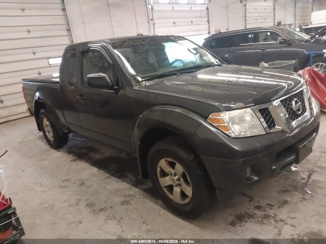 Salvage Nissan Frontier Image