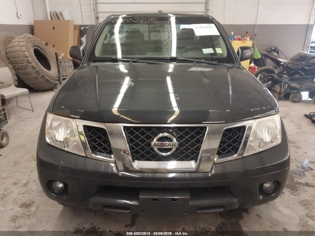 Nissan Frontier Sv