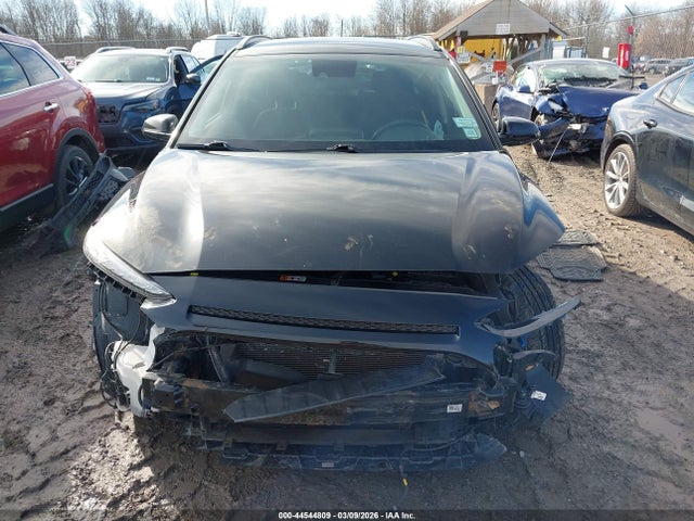 Hyundai KONA Sel