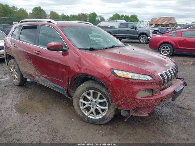Salvage Jeep Cherokee Image