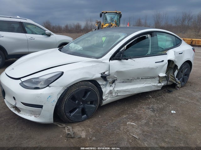 Tesla Model 3 Standard Range Plus Rear-wheel Drive