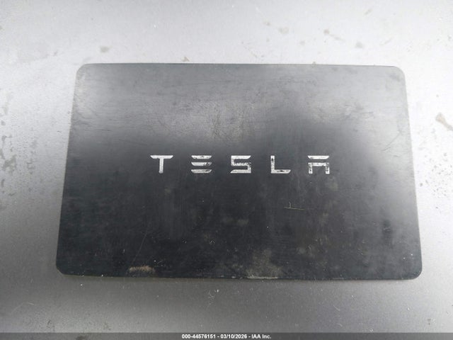Tesla Model 3 Standard Range Plus Rear-wheel Drive