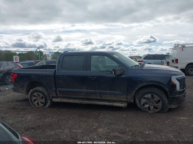 Ford F-150 Lariat