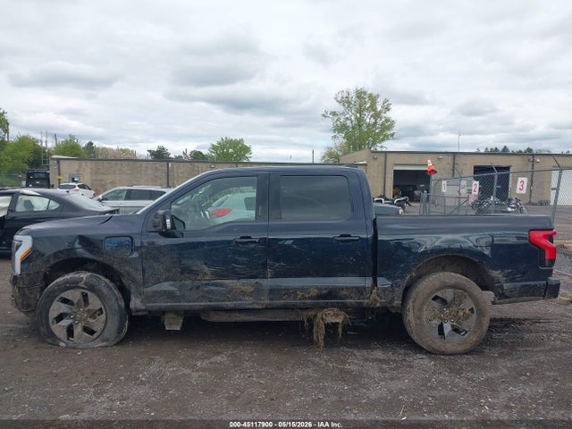 Ford F-150 Lariat