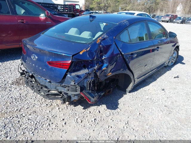 Hyundai ELANTRA Sel