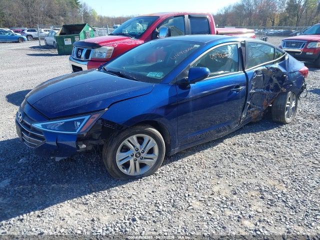 Hyundai ELANTRA Sel