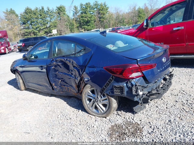 Hyundai ELANTRA Sel