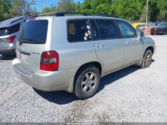 Toyota Highlander V6