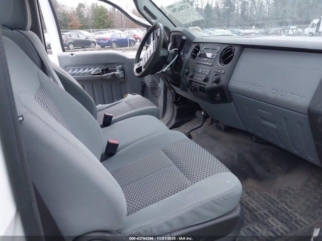 Ford F-250 Xl