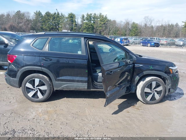 Volkswagen Taos 1.5t S