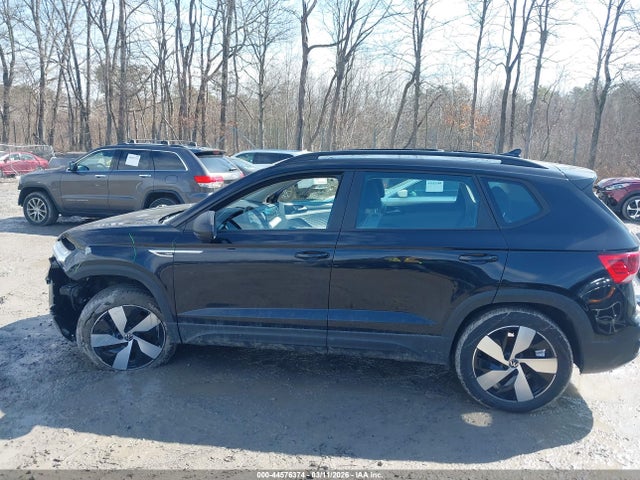 Volkswagen Taos 1.5t S