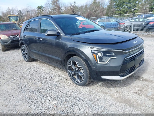 Salvage Kia Niro Image