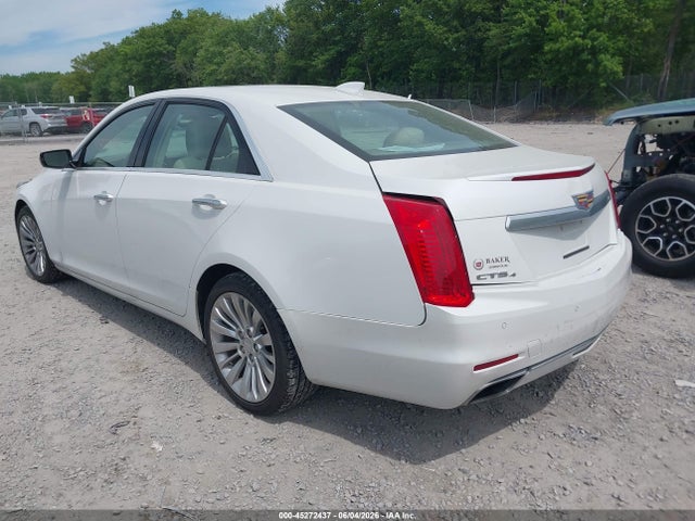 Cadillac CTS Luxury