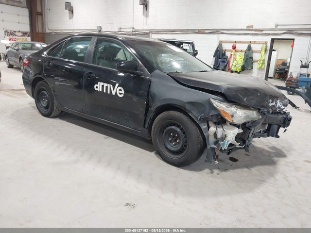 Salvage Toyota Camry Image