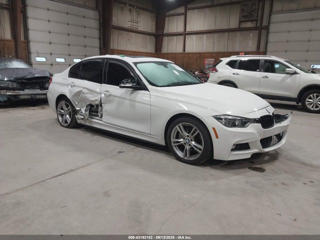 Salvage BMW 3 Series Image