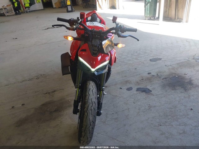 Ducati Streetfighter