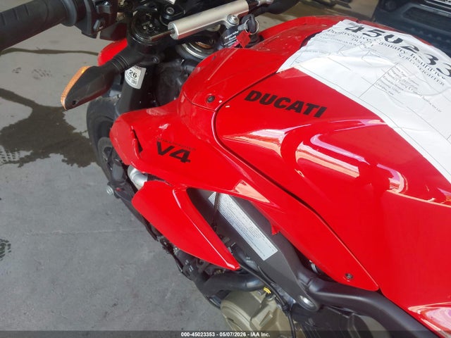 Ducati Streetfighter