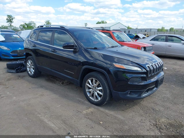 Salvage Jeep Cherokee Image